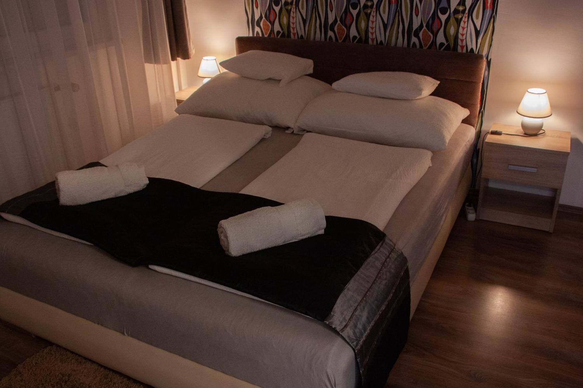 Aquarius Apartman Szeged Bagian luar foto