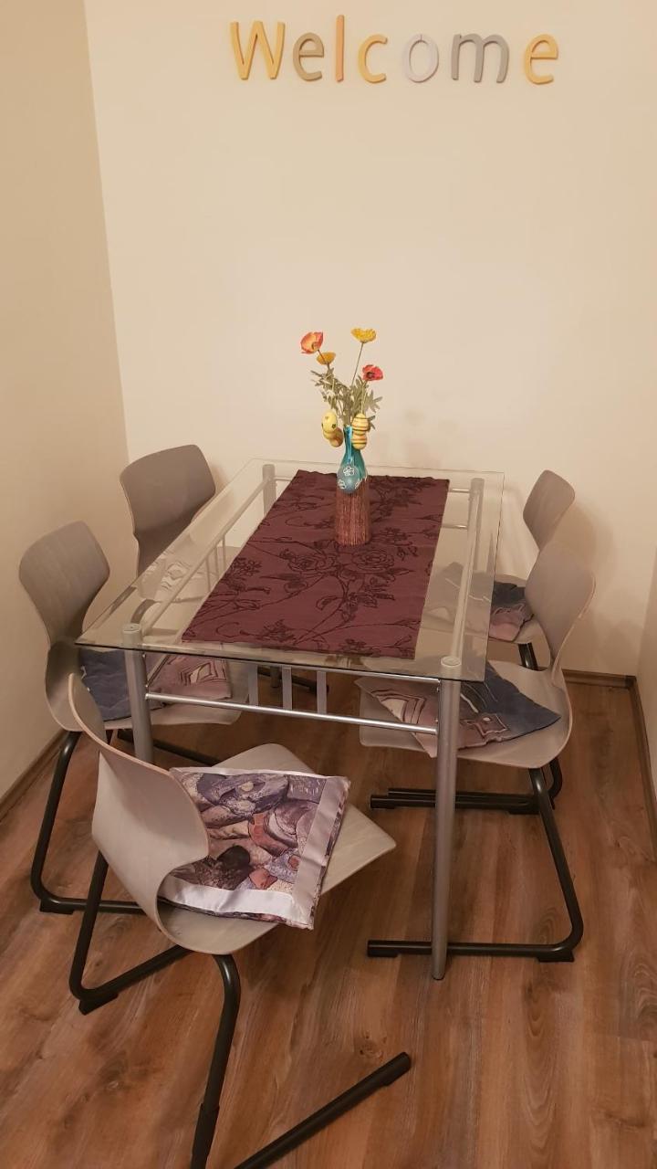 Aquarius Apartman Szeged Bagian luar foto